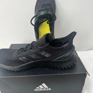 Men’s Adidas black size 10 comfortable sneakers